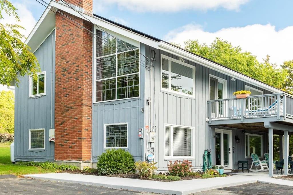Unique Retreat With Private Patio, 4 King Beds And Bbq Villa Groton Exterior photo
